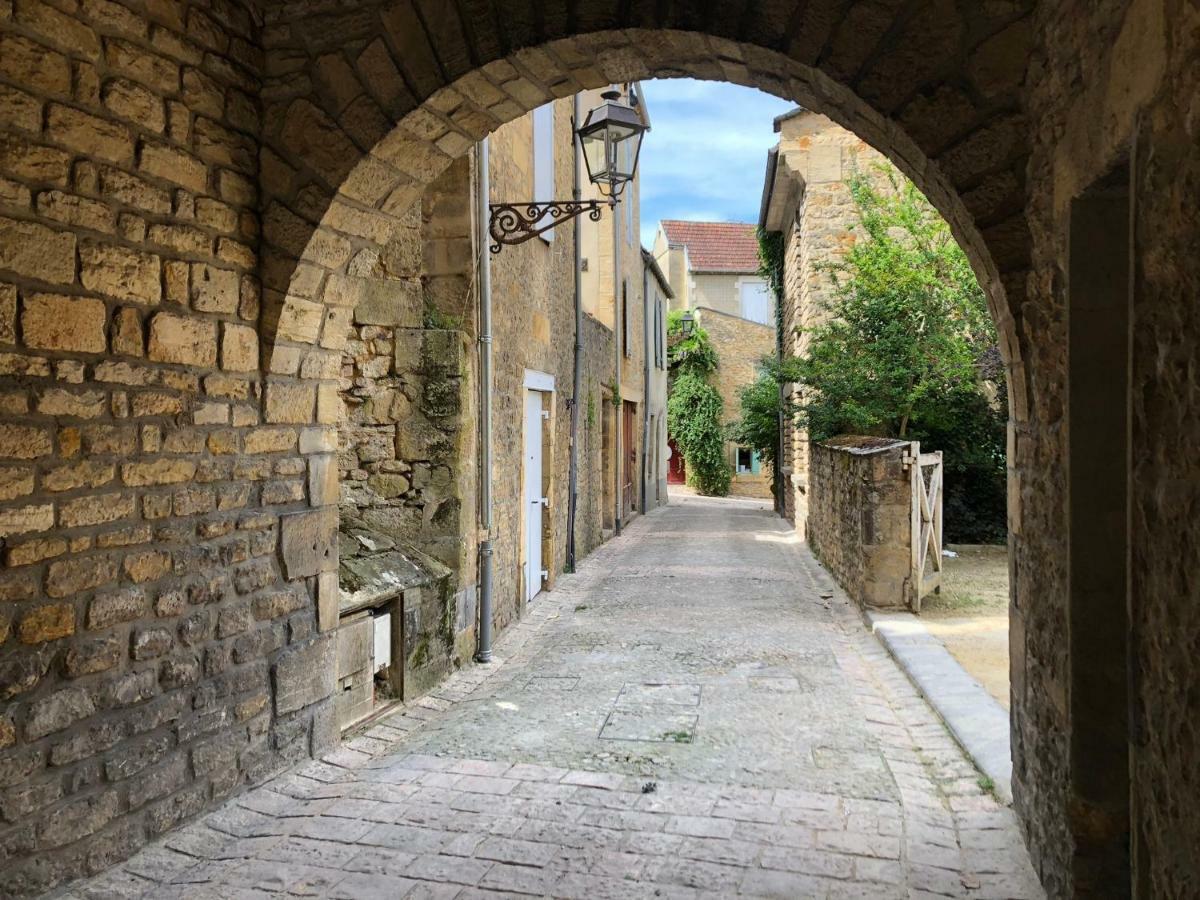 Les Appartements Chambon Сарла-ла-Канеда Экстерьер фото